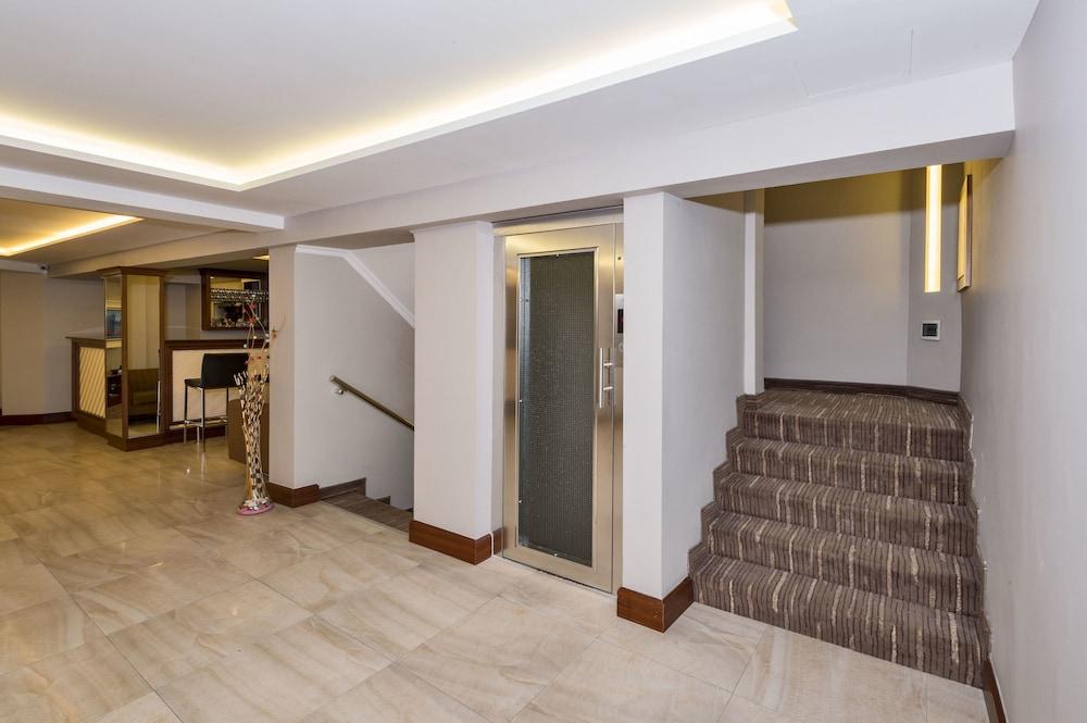 Bergama Hotel Old City Istanbul Exterior photo